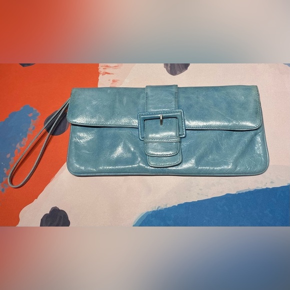 HOBO International Buckle Envelope Clutch in Sky Blue - Like New - Picture 1 of 9